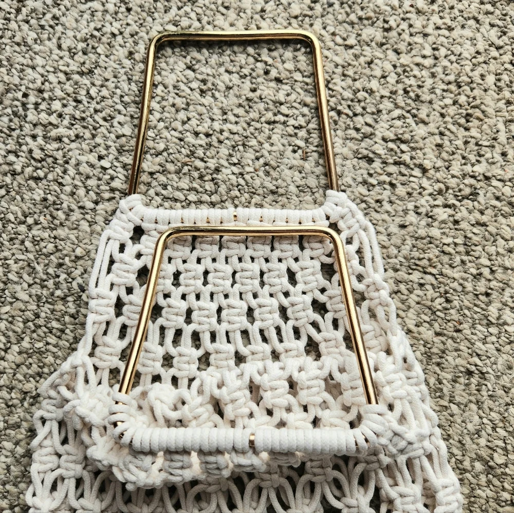 Macrame Fringed Clutch Hand Bag Ivory Metal Handle Boho Hippie Beach Woven Purse - Picture 5 of 8